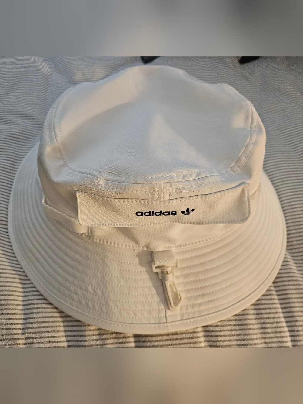 Adidas Bucket Hat - Picture 2 of 7